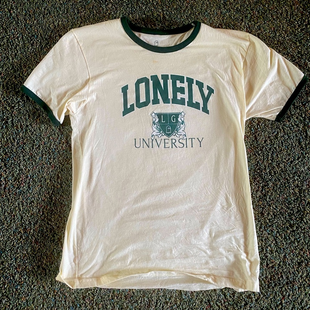Lonely ghost tshirt